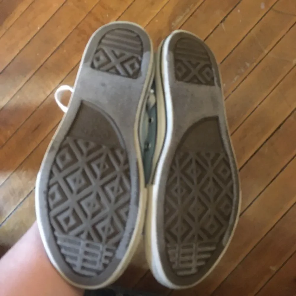 Baby blue Converse low top boat shoes